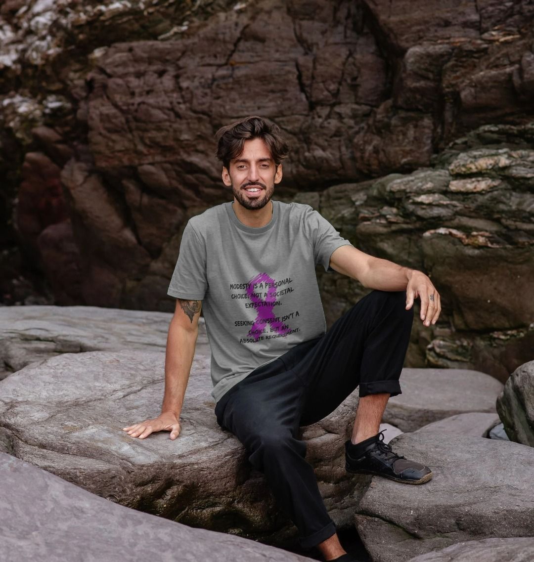 🇬🇧 Modesty Is A Personal Choice (Light) - Unisex Organic Cotton T-Shirt