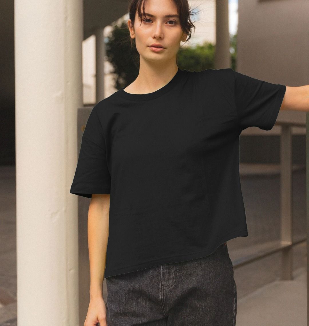 🇬🇧 Empty Canvas - Women's Organic Boxy Tee