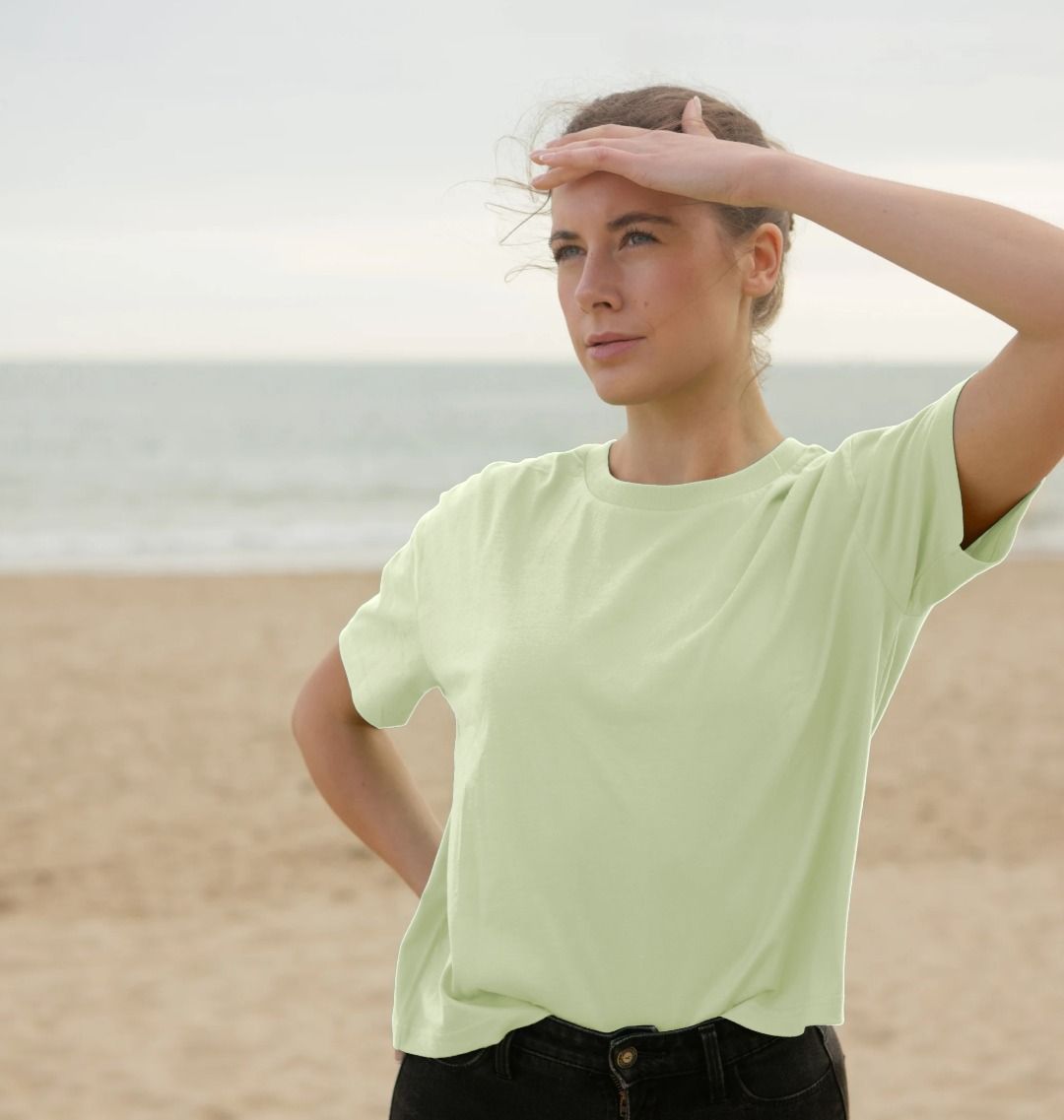 🇬🇧 Empty Canvas - Women's Organic Boxy Tee